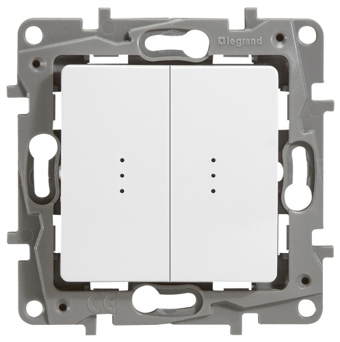 Legrand Etika белый выключатель 2-х клавишный с подсветкой, 10А, винт. клем., 672204